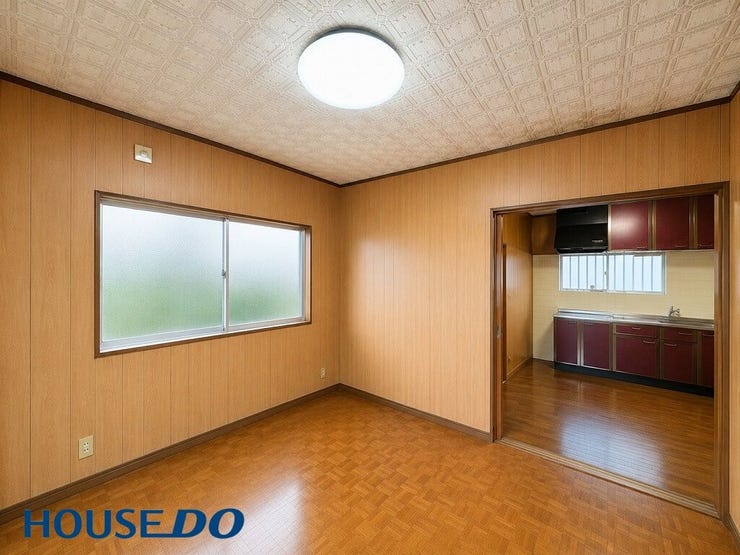 ※本画像はAI加工により家具類削除した写真です。