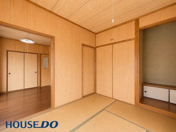※本画像はAI加工により家具類削除した写真です。