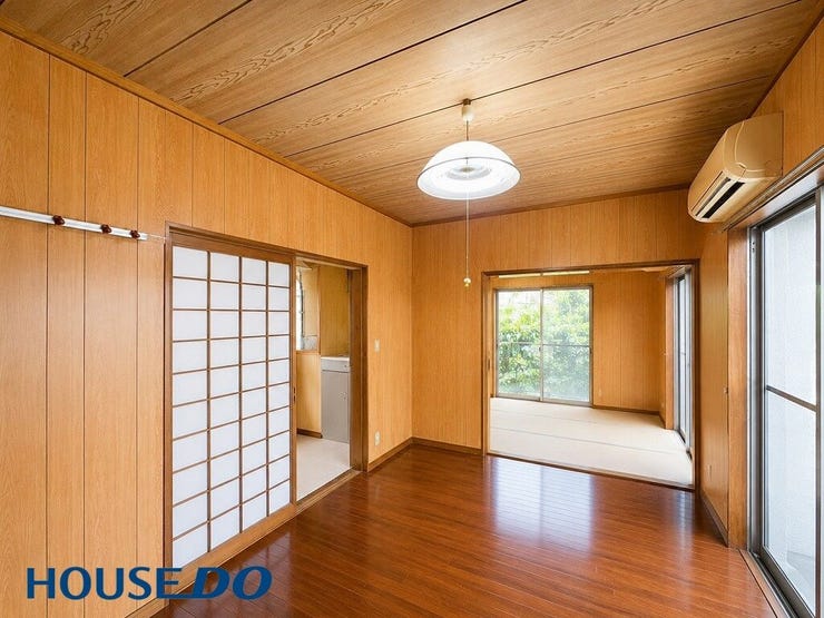 ※本画像はAI加工により家具類削除した写真です。
