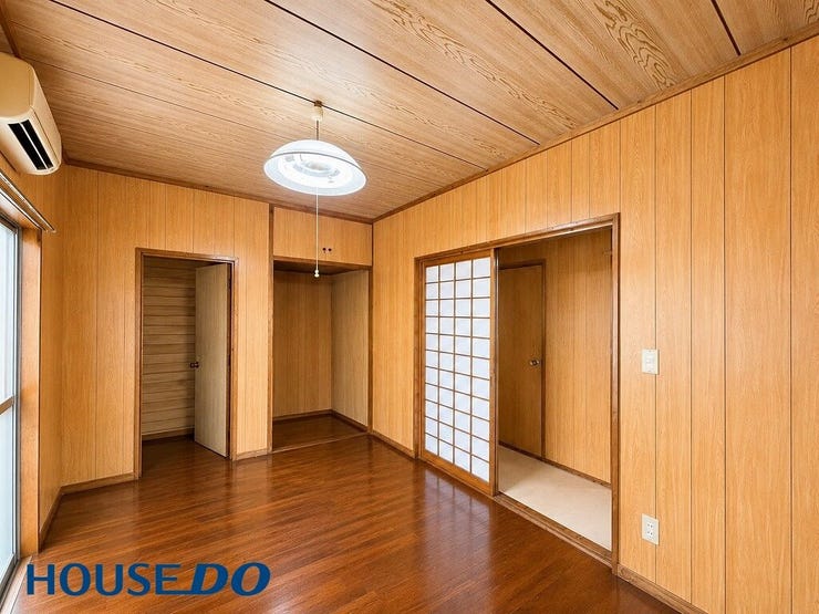※本画像はAI加工により家具類削除した写真です。