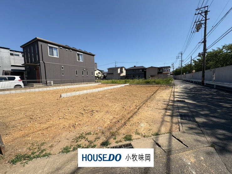【外観】
完成後の購入では遅いかも?!実は!新築物件
の2件に1件が完成前の状態で売れています!“あなた”にとって理想の物件は、“みんな”にとっても理想の物件かもしれません!一番良い場所を最初に選びましょう!