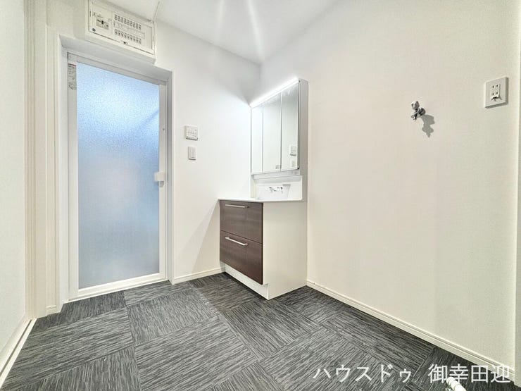 ■清々しいリフレッシュ空間■自分を磨き、気持ちを切り替える。心地よいプライベートスペース。