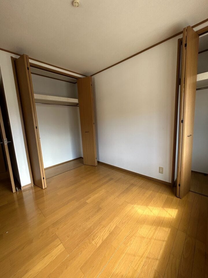 2F