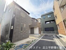 足立区関原１丁目
