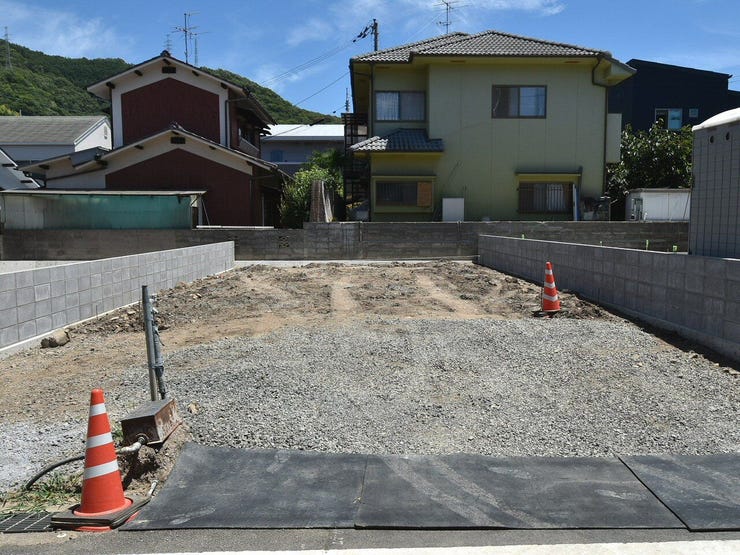 建設地を西側より撮影 2026.07.28