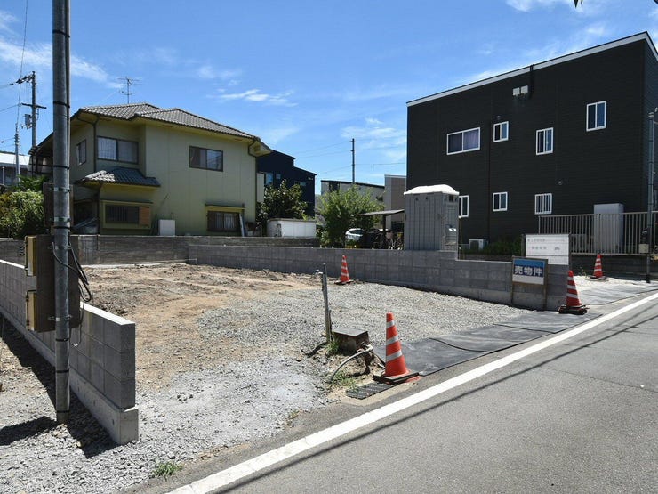 建設地を北西側より撮影 2026.07.28