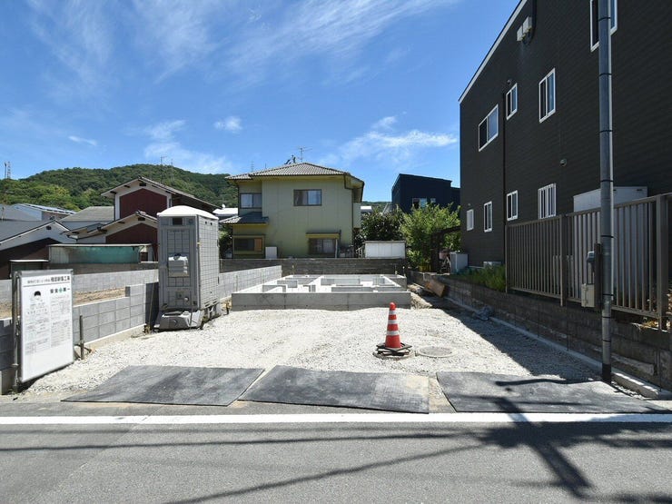 建設地を西側より撮影 2026.07.28