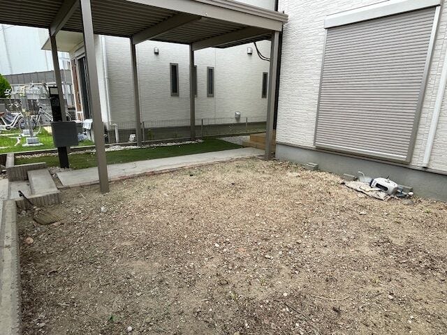 南庭付きでプールやBBQ、ガーデニングなど楽しめそうです♪