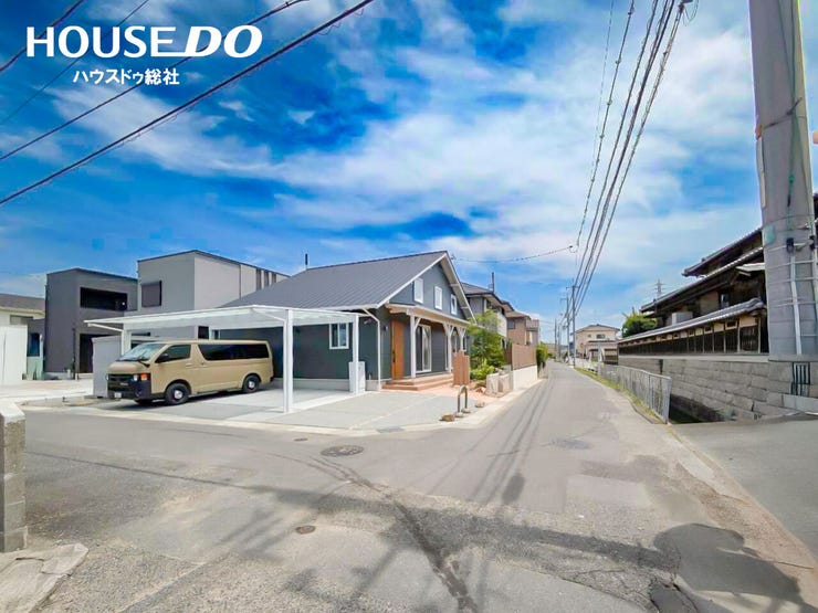 市街地近くでありながら、自然も豊かで交通量も多くない閑静な住宅地です♪