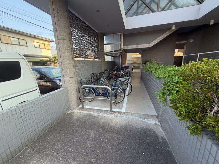 駐輪場