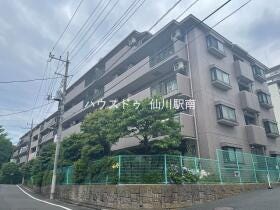 調布市柴崎２丁目