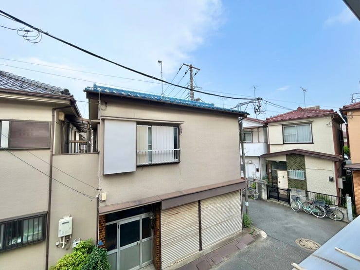 外からの目線が気になりにくい間取りです。