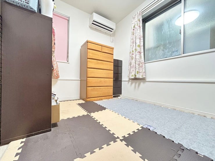 1階約5.0帖のお部屋。