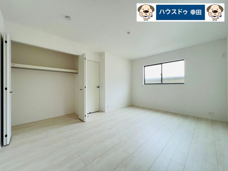 広々9.3帖の主寝室