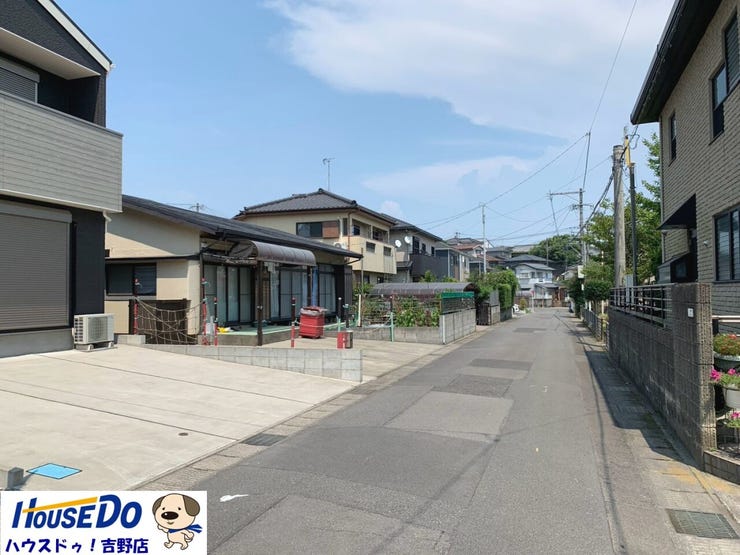 交通量が少ないので駐車もしやすいですね。
