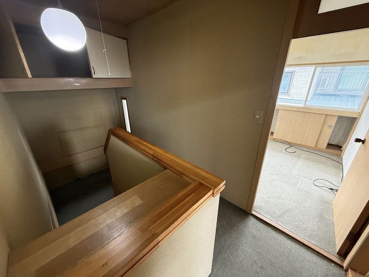 掲載の写真は、室内の家具・家電等をCG加工により消去したものです。現況を優先します。