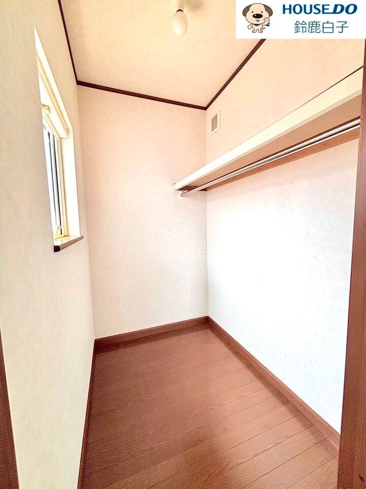 広々ウォークインクローゼットで荷物が多いご家庭も安心です(^^)