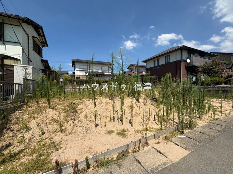 土地面積約69坪!
駐車2台分とれる広さあります!
《福津市若木台5丁目 売土地》