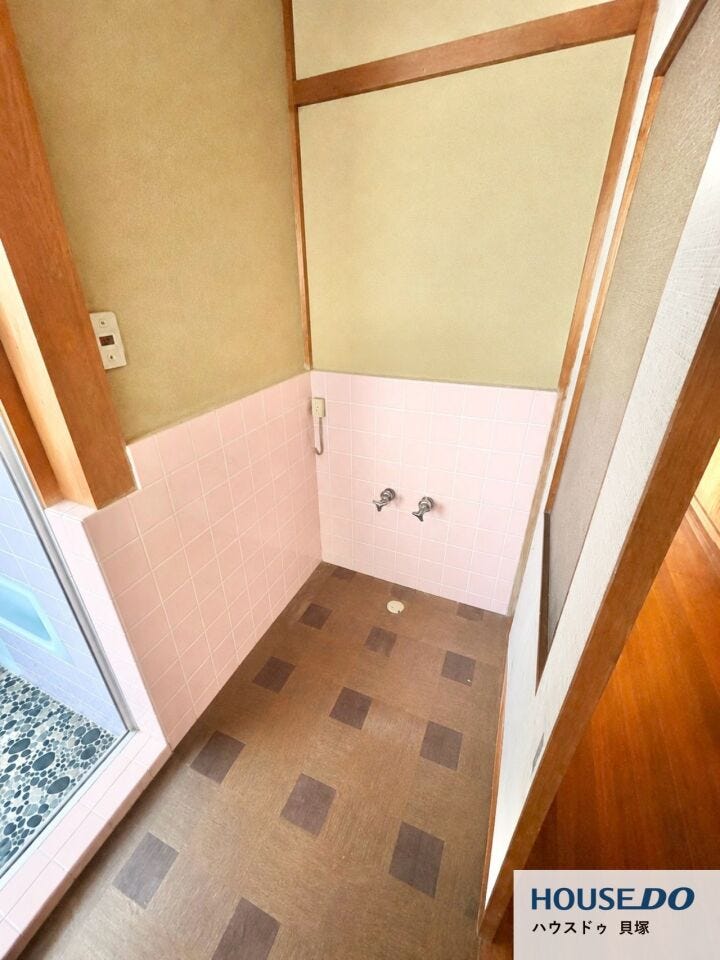 洗濯機置場を室内に確保!浴室のすぐそばにあり、毎日のお洗濯にも便利な動線です♪