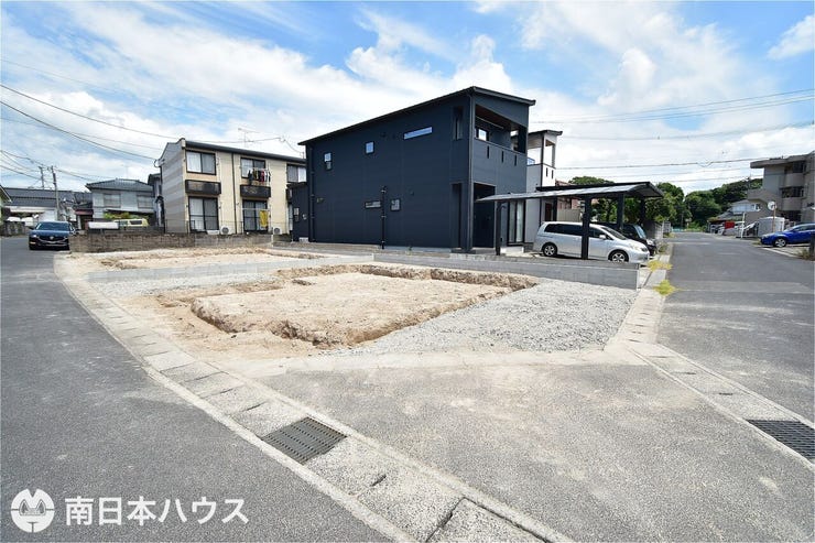 【外観】令和8年7月30日 撮影
南角地で日当たり、通風良好なお家です♪即日現地のご案内致します♪