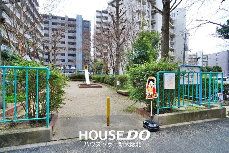 ■敷地に隣接した公園がございます!
■保護者の方も付き添いやすいため、日々の外遊びにも安心感があります◎