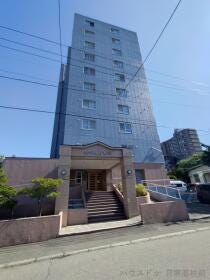 札幌市豊平区月寒西一条３丁目