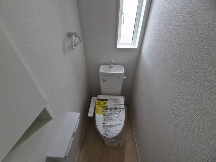 寝室のある2階にトイレを設置。夜間の利用や朝の身支度にも便利で、家族それぞれが快適に過ごせる住まいです