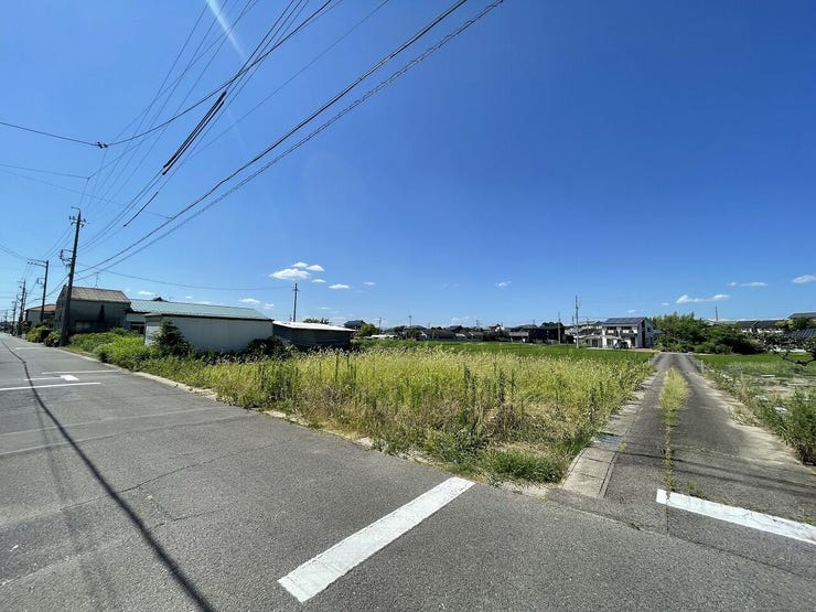 騒音や混雑が少ない閑静な住宅街は、家族連れや静かな暮らしを求める方におすすめです!
さらに当物件と同様の物件の見学が可能です!気になる方はお気軽にお問い合わせください♪