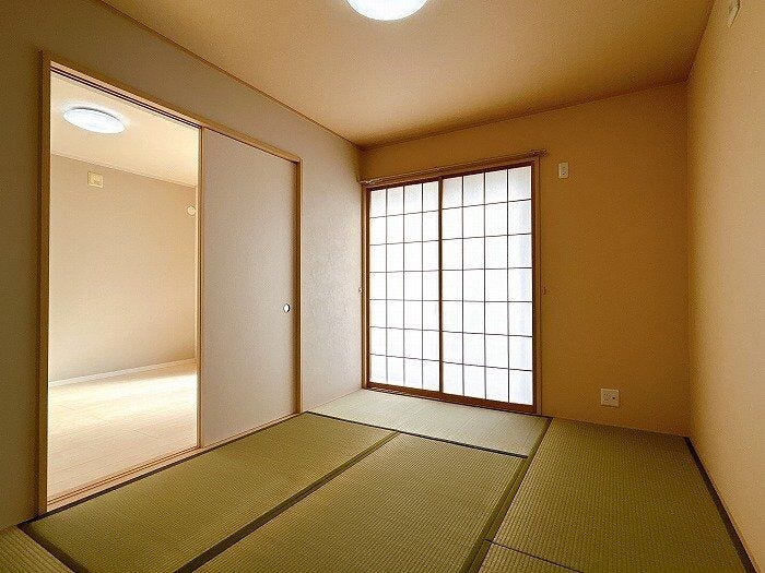 「和室」1階和室約6帖、クリーニング済
