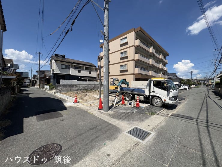 【津福小・江南中エリア】西・南角地のゆとりある52坪超の敷地です!周辺環境や道路との接し方、実際の広さなどを体感していただけます。西鉄「津福」駅徒歩9分と通勤通学にも便利な好立地です。