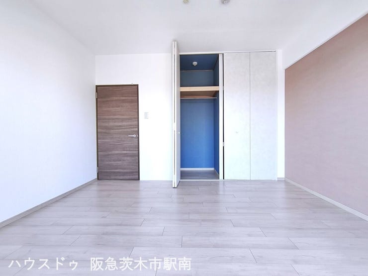 洋室6.5帖 東側バルコニー