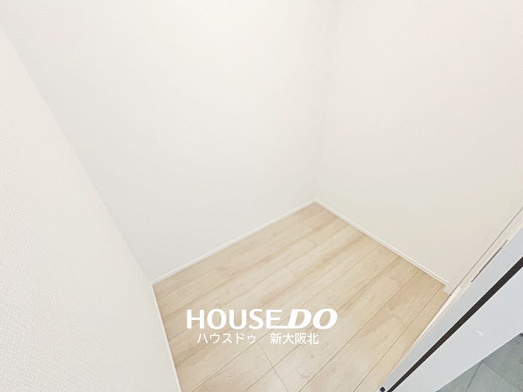 ■嬉しいウォークインクローゼットつき!
■オールシーズンの衣服が一か所に収納できるため、衣替えの必要がありません!
■季節家電などの大きなものもスッキリ収納できますよ!