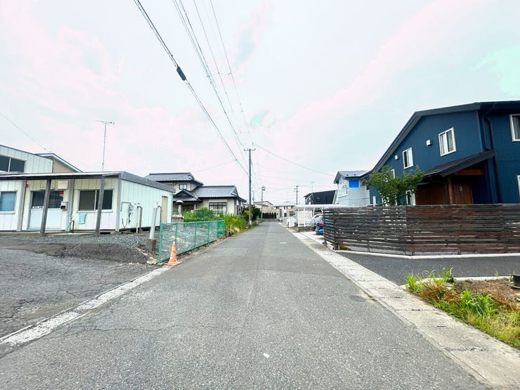 現地(2026年7月)撮影
◎現地案内予約受付中!◎
詳細は、ハウスドゥ 八戸下長までお気軽にお問い合わせくださいませ♪