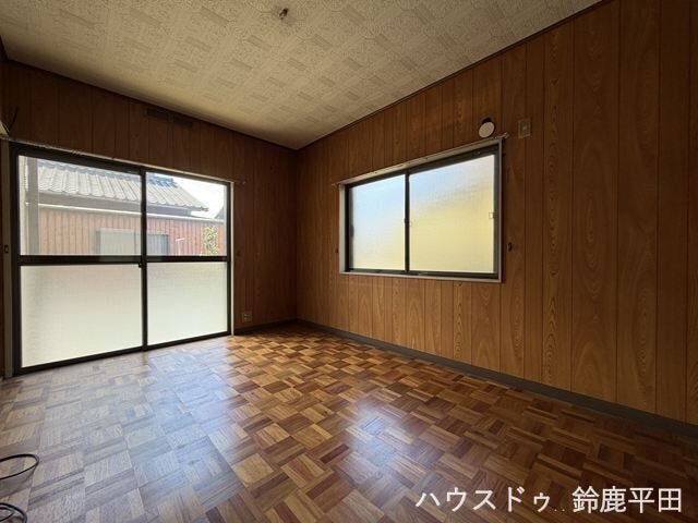 くつろぎの場所を、自分たちのペースでゆったり過ごせる独立したリビングです。