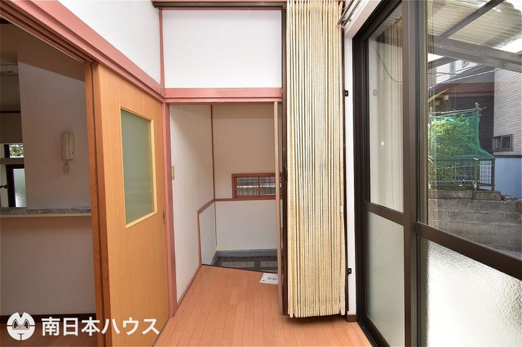 【玄関】