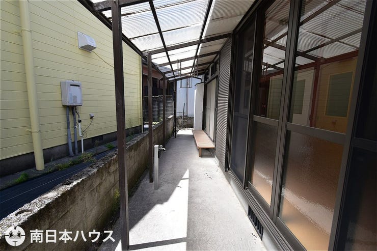 【庭】