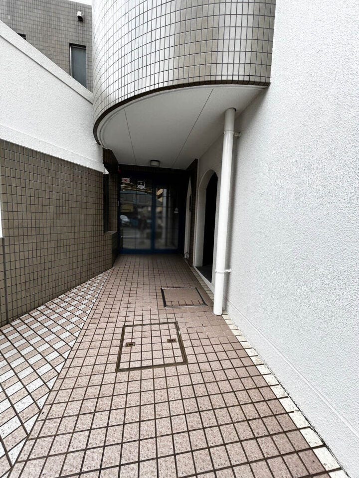 【敷地内駐車場有】2026年9月リフォーム♪モニター付きインターホン♪駅まで徒歩10分圏内♪