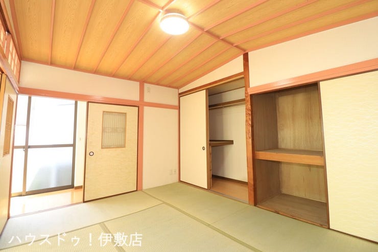 原良５丁目 中古戸建 【和室6帖】
押入2ヶ所付。布団なども楽々収納できます