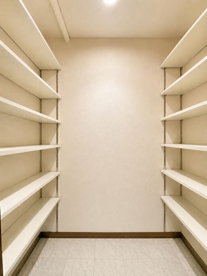 たっぷり収納できるシューズインクローゼット♪