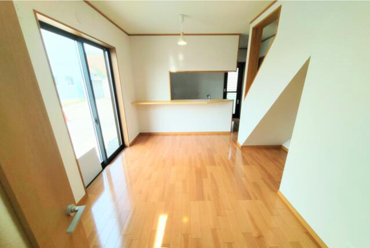 人気の対面式キッチンを採用。リビングを見渡せる開放的な空間で、ご家族との会話を楽しみながらお料理ができます。