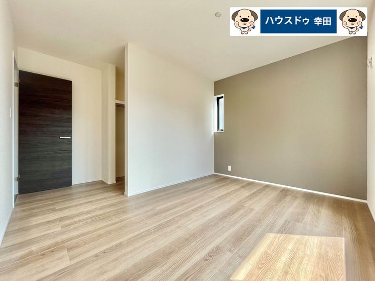 71帖の主寝室
WIC付き、バルコニーに面しているお部屋です。