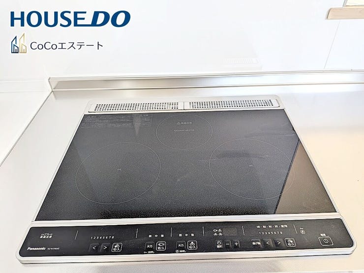 □■三口コンロ■□
同時にお料理が可能♪
煮物と炒め物と汁物と一度に作れます。
手際のよいママ確定ですね。