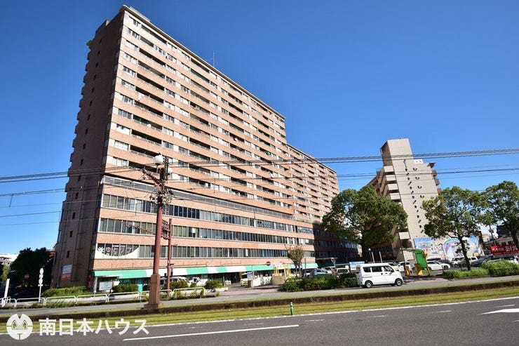 【外観】
【公社ビル】