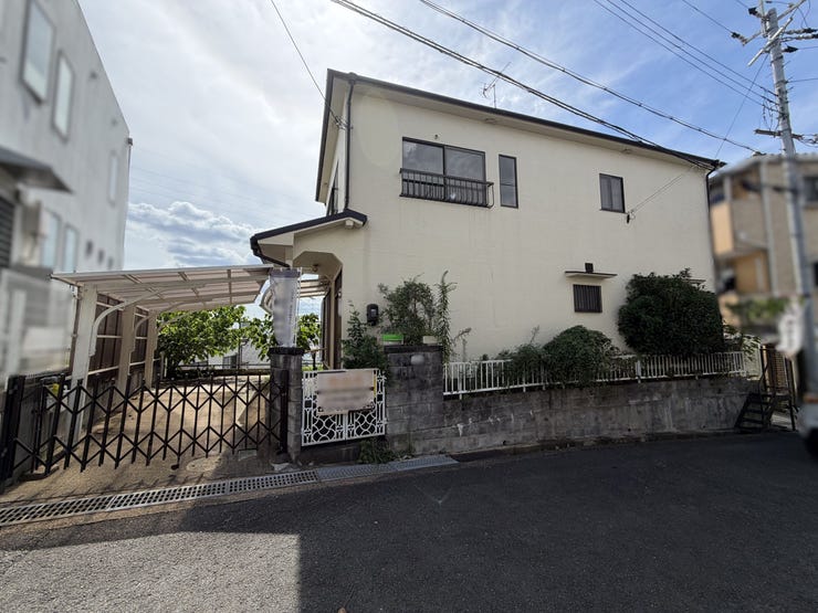 【外観】
間口広々♪閑静な住宅街♪近隣に公園有♪