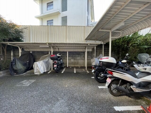 バイク置場