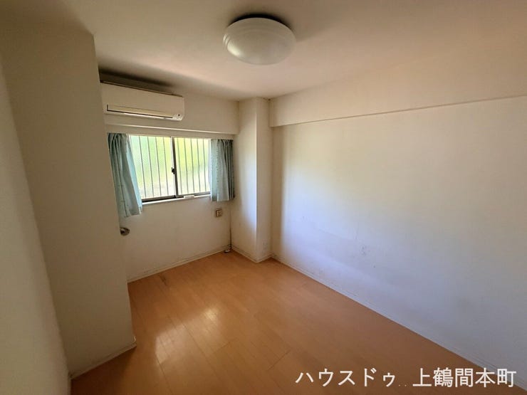 休日、ここから動けなくなるタイプの洋室です('ω')ノ