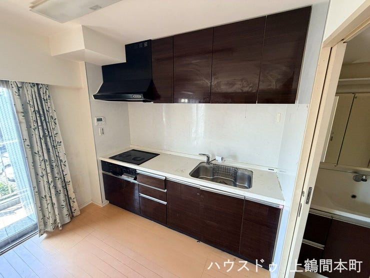 毎日の料理が楽しくなる、使い勝手とデザイン性を兼ね備えたキッチン(*'▽')