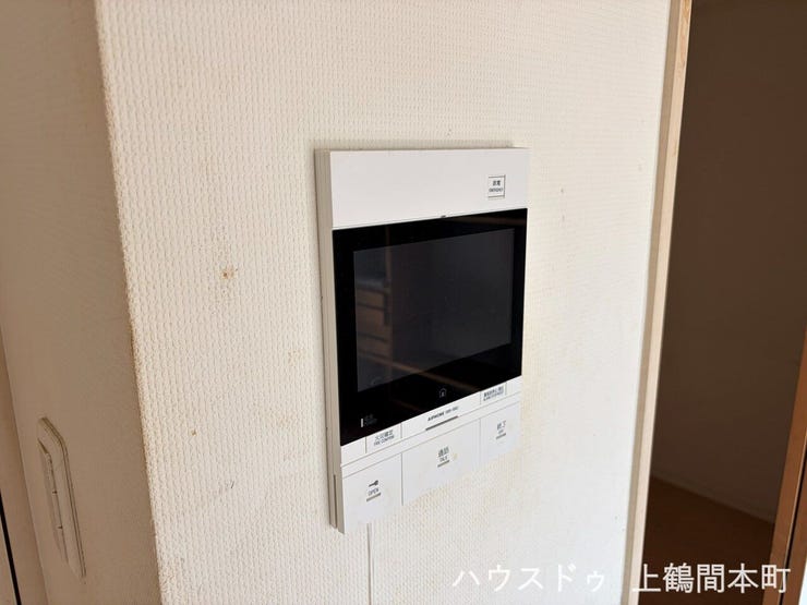 来客対応をスマートにこなす、便利なインターホン付き。