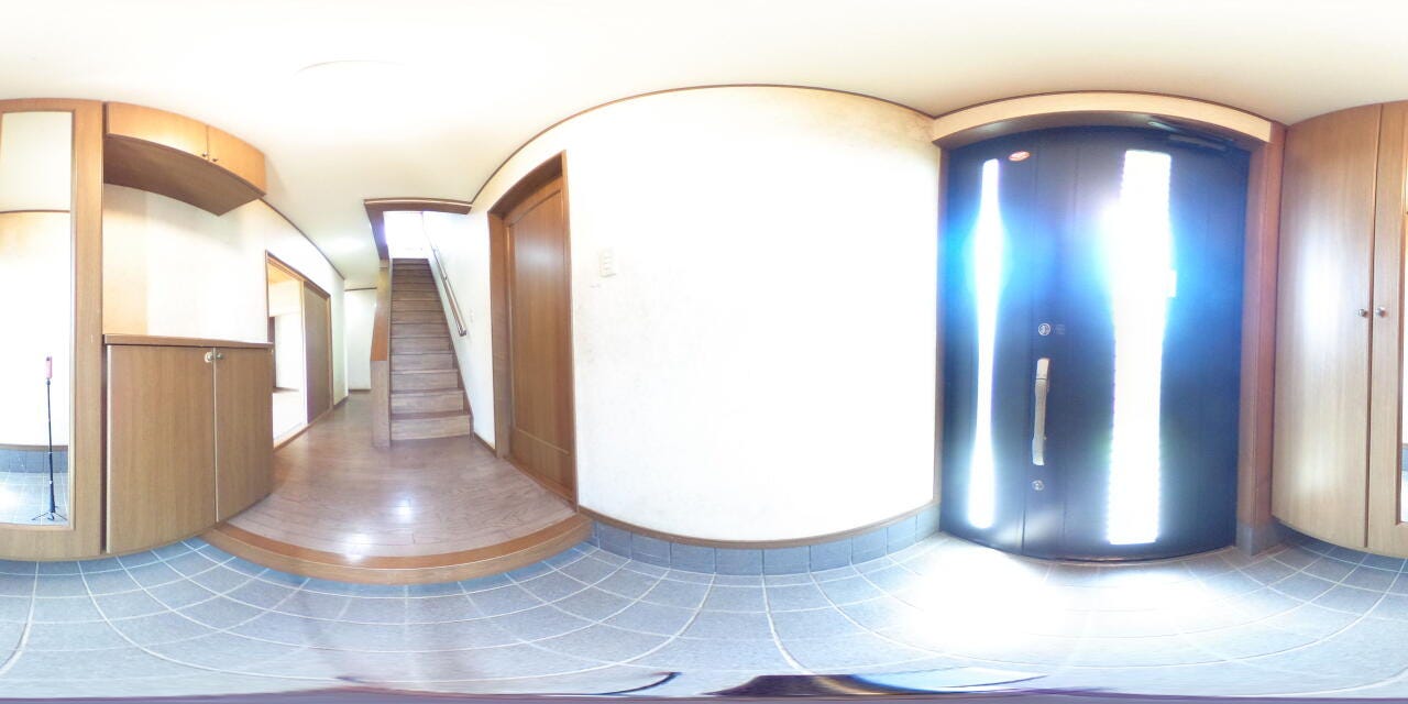玄関パノラマ