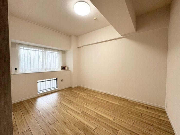 【Bedroom】主寝室や子ども部屋、在宅ワークにも使える洋室。暮らしに合わせて自由にレイアウトできます。